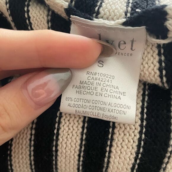 Velvet by Graham & Spencer Striped Knit Sweater Hoodie Sz Small Cashmere Blend - Picture 6 of 6